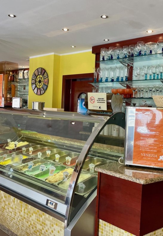 Eisdiele3 | &copy; Sonja Herber