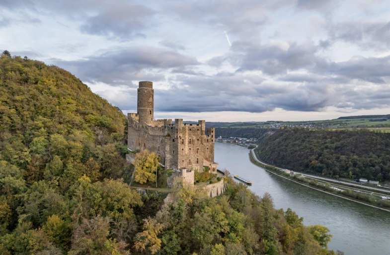 Burg Maus im Herbst | © Andreas Pacek, fototour-deutschland.de